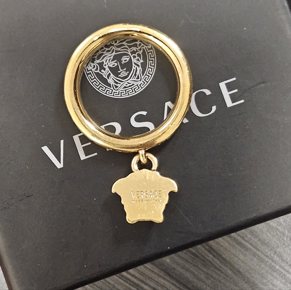 NIB Versace Gold Eternity Keyring Design with Medusa Charm - US Size 6 | Euro 11 - Picture 3 of 8